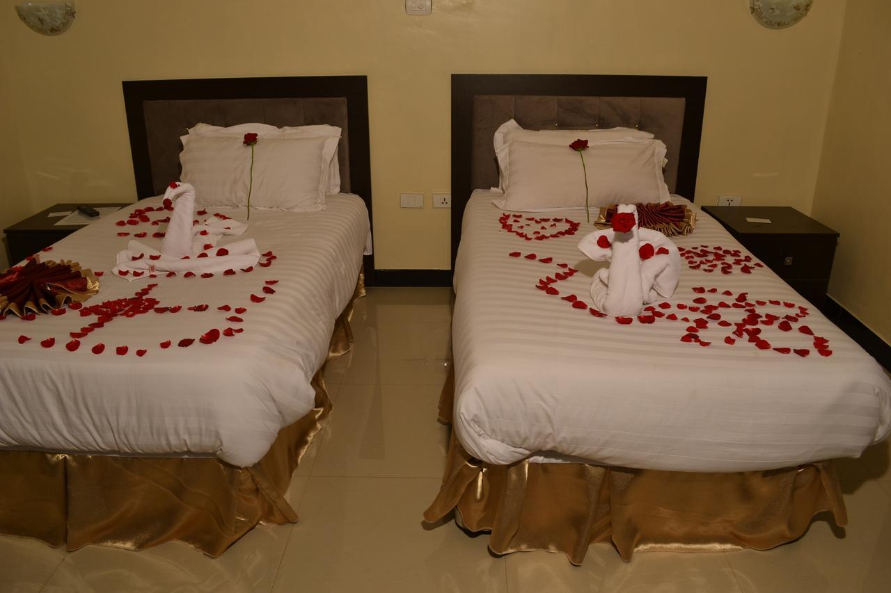Lakemark Hotel And Tour Service Бахр-Дар Экстерьер фото