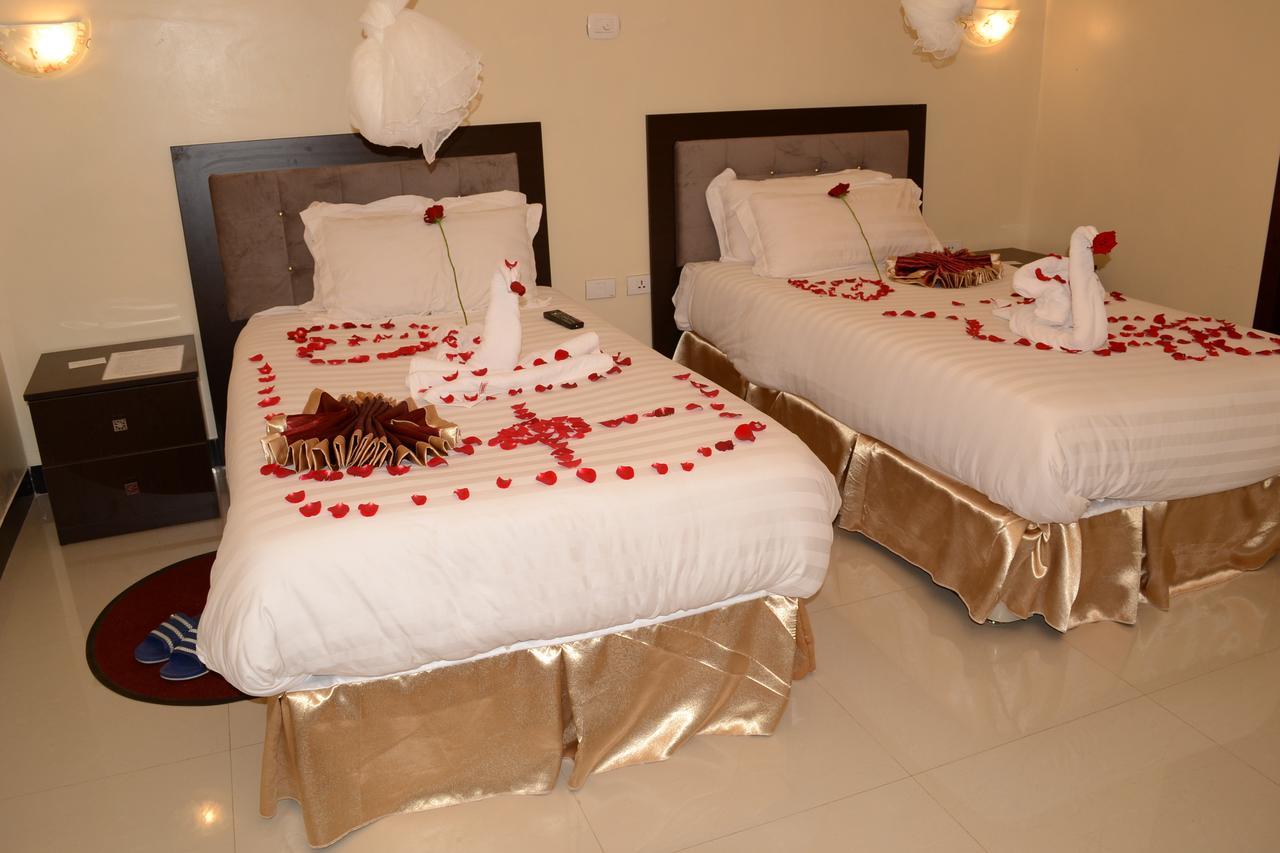 Lakemark Hotel And Tour Service Бахр-Дар Экстерьер фото