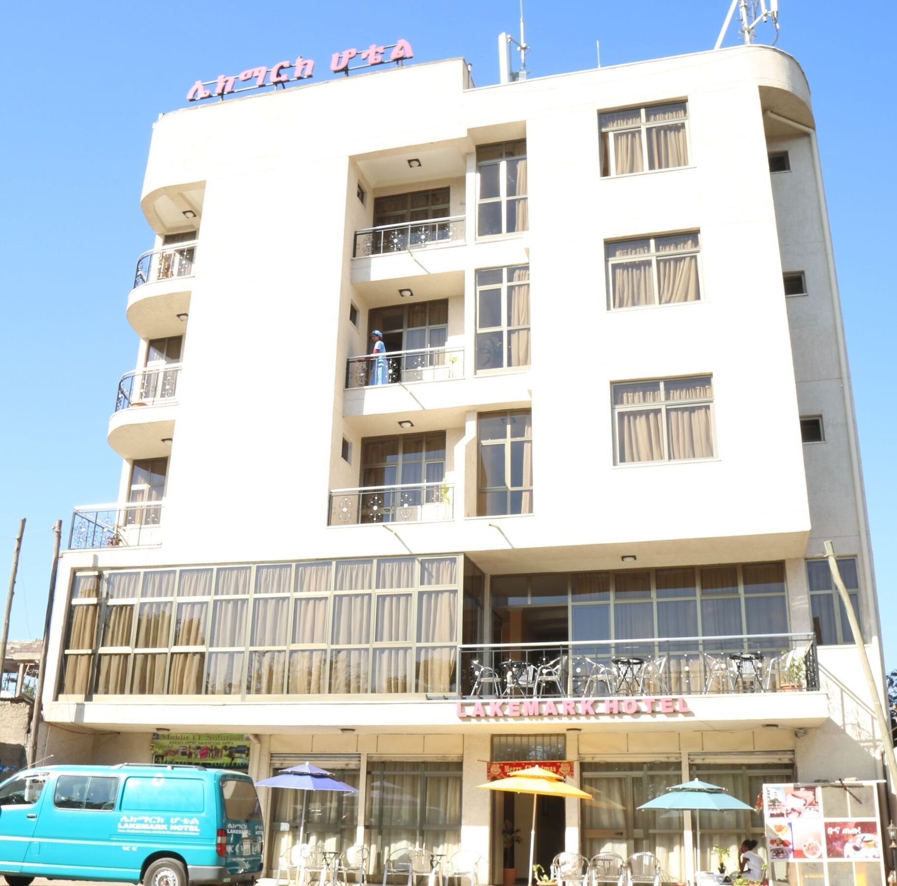Lakemark Hotel And Tour Service Бахр-Дар Экстерьер фото