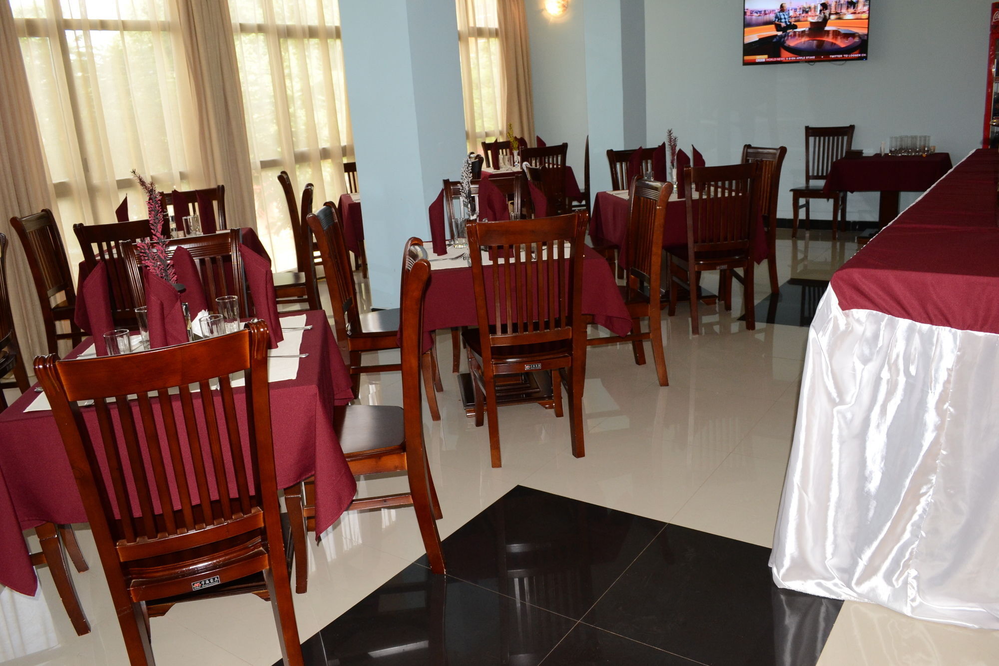 Lakemark Hotel And Tour Service Бахр-Дар Экстерьер фото