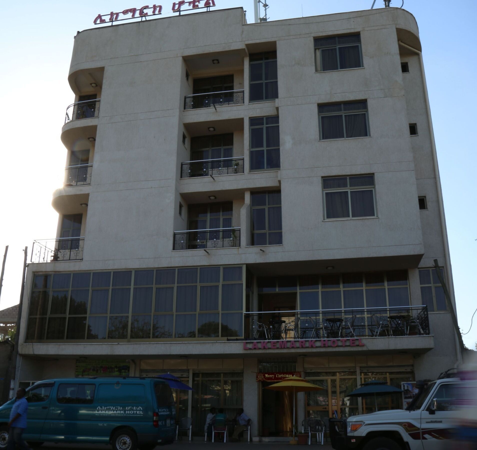Lakemark Hotel And Tour Service Бахр-Дар Экстерьер фото